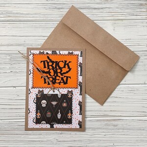 Cartão de felicitações feito à mão para halloween, truque ou travessura, fantasma, costurado à mão, estoque plano, artesanato, papel, arte de férias com envelope