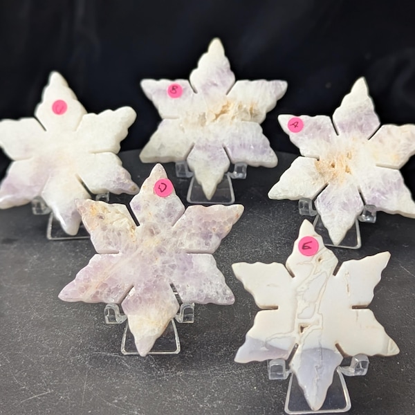 Copos de nieve de amatista lavanda ~ Copos de nieve de cristal ~ Copos de nieve de amatista tallados a mano ~ Copos de nieve de piedra de cristal de amatista