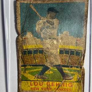 Lou Gehrig - baseball card