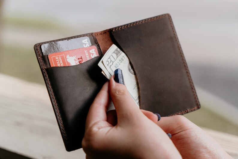 Minimalist Leather Wallet, Pop Up Credit Card Wallet, Leather Wallet, Slim Leather Wallet, Unisex Wallet, Distressed Leather Cardholder image 3