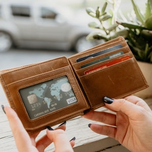 Regalo de Navidad para él, Ideas de regalos de aniversario personalizados, Billetera grabada, Billetera de cuero, Billetera para hombres, Billetera personalizada, Regalo de cumpleaños para papá