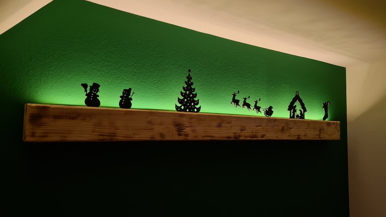 Wandlampe mit LED Beleuchtung Indirekte frei bestückbare Leuchte mit verschiedenen Figuren Wald, Afrika, Weihnachten, Bauernhof, ... Weihnachten