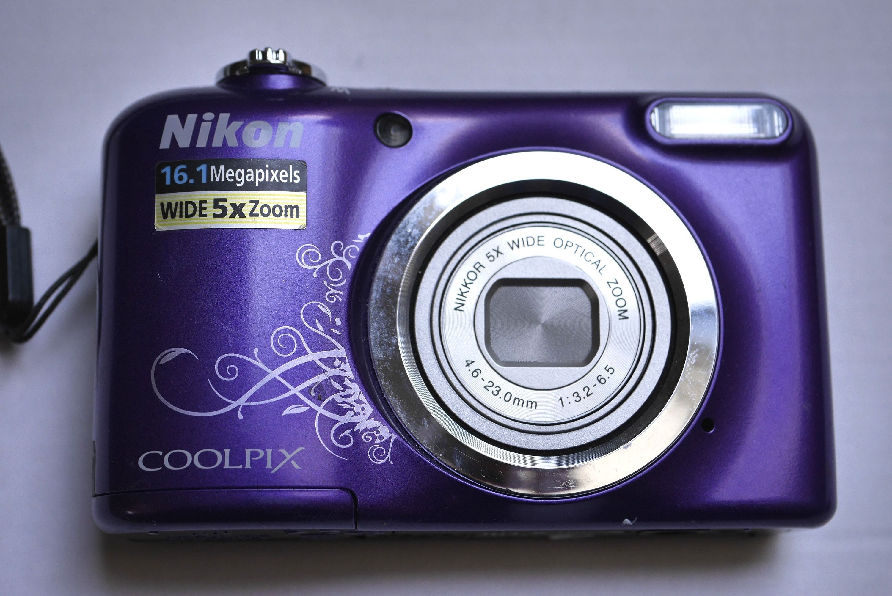 Purple Nikkor 5x Wide Optical Zoom Nikon Coolpix S3100 Compact