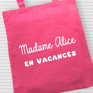 Bolsa de tela personalizada – Regalo de fin de curso – Gracias Maestro, Maestra, ATSEM, Maestra de escuela – “Señora… de vacaciones”