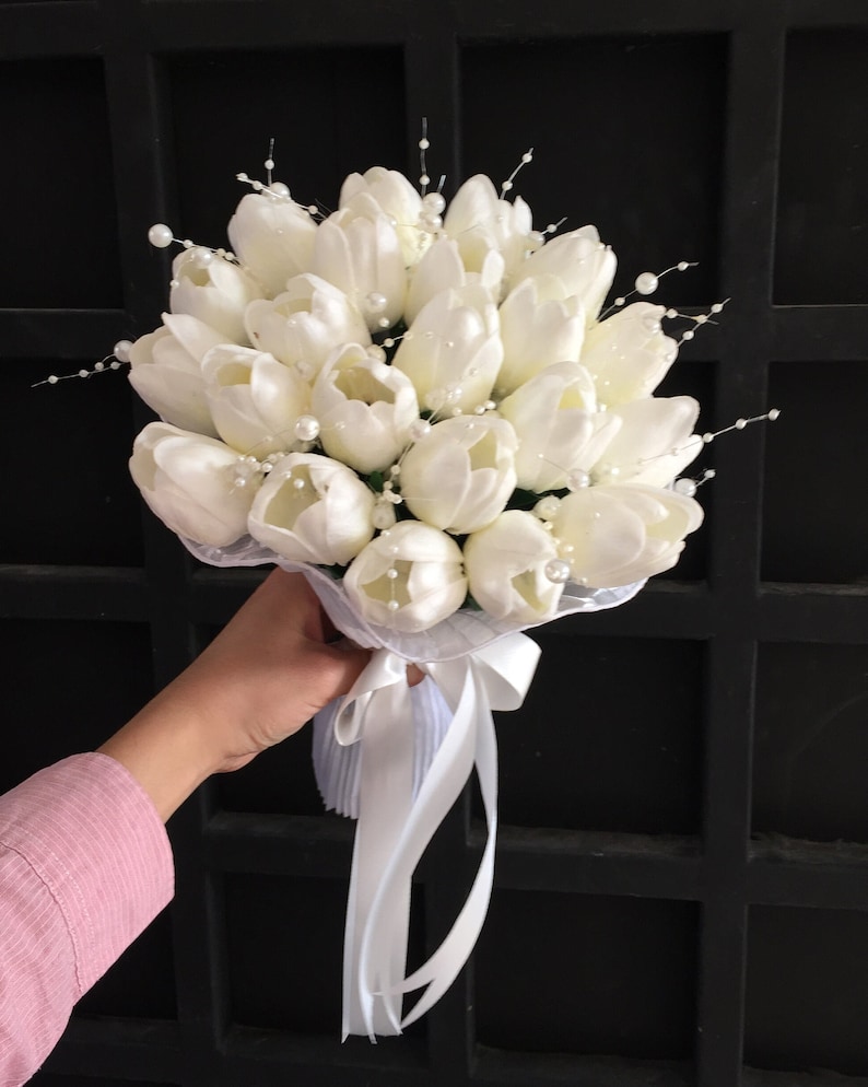 White Tulip Bridal Bouquet, Classic Wedding White Tulip Bouquet, Rustic Boho Flower Bouquet, Tulip Design, Tulip and Silk Ribbon,Boutonniere image 4