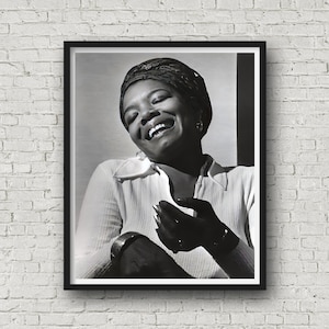 Maya Angelou Photo Print, Iconic Women in History, Vintage Photography, Inspirational Gifts Wall Art, Museum Quality Print