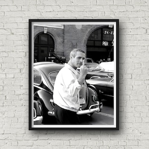 Paul Newman Flipping Bird Print: 1967 Vintage Hollywood Photography
