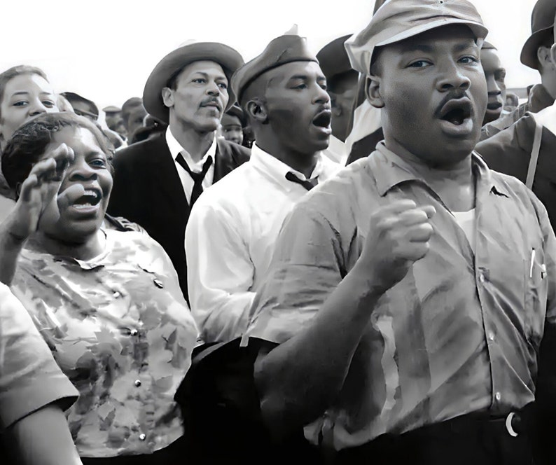 Martin Luther King Jr and Supporters at the Selma to Montgomery March ...