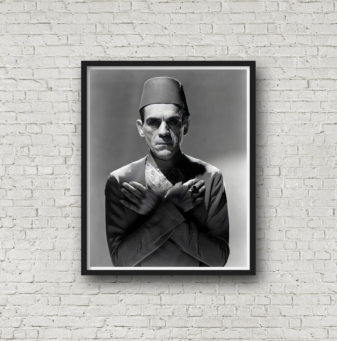 Boris Karloff as the Mummy (1932) - Classic Horror Film Poster - Etsy