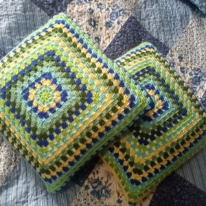 CLEARANCE PRICE 18" Throw Pillows, Accent pillows, Crochet, granny square blue back, Couch Pillow, Handmade, Ready to Ship, 18x18