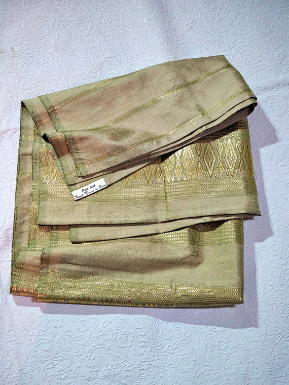 Handwoven Pure Silk (Dupioni) Handwoven in Siam