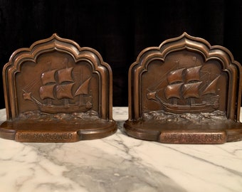 Vintage | Bronze Wash | Mayflower | Cargo Ship | Pilgrim | New World | Colonial | 1620 | Nautical | Historical | Library | Office | Bookends