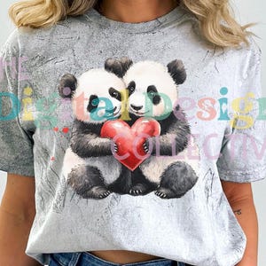 Clipart de panda de acuarela para el día de San Valentín: panda de dibujos animados con un corazón para DTG, tazas, vasos, sublimación y álbumes de recortes - PNG digital