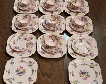 Vintage Black Knight Hohenberg Bavaria Germany Pink Dresden Empress Style Multi Floral Flower Rose Tulip Dessert Lunch Brunch Appetizer Set