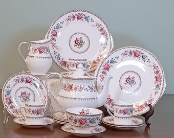 Vintage Royal Grafton Fine Bone English/England China Malvern 20 Piece Tea/Dessert Serving Set: Plates Teapot Cups & Saucers Creamer Sugar