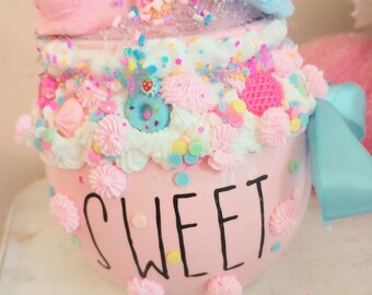 Ice Cream/Cotton Candy Decor, Ice Cream Centerpiece, Fake Bakes, Fake Food decorations