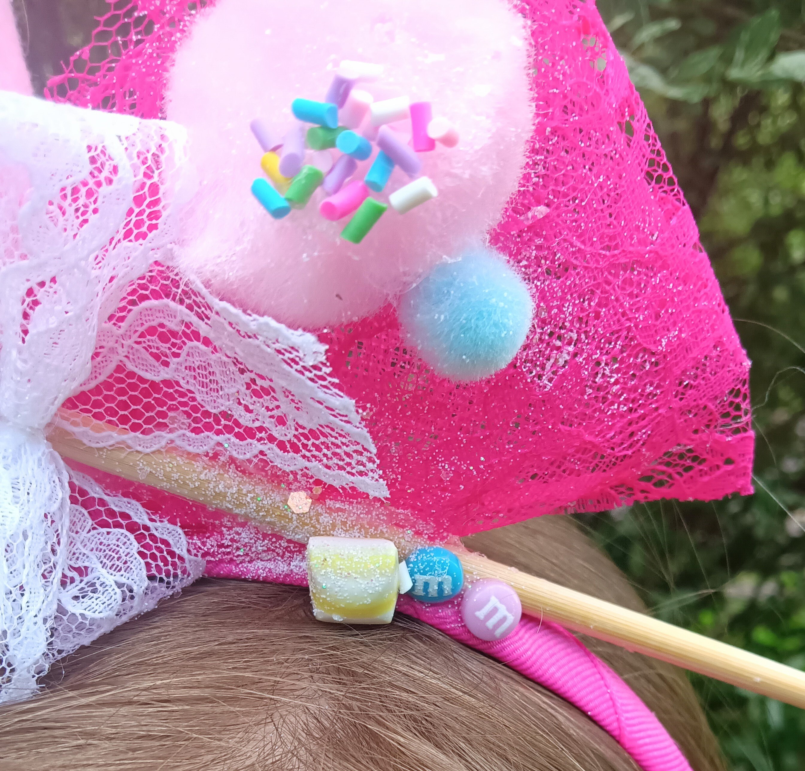 Lollipop headband