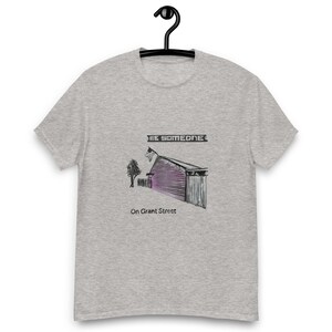 Lola&#39;s Depot T-shirt