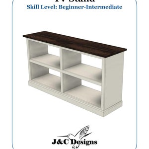 Puede incluir: Un soporte de TV blanco con una tapa de madera oscura y cuatro estantes. El soporte está diseñado para niveles de habilidad de principiante a intermedio. La imagen incluye el texto "TV Stand" y "Skill Level: Beginner-Intermediate".