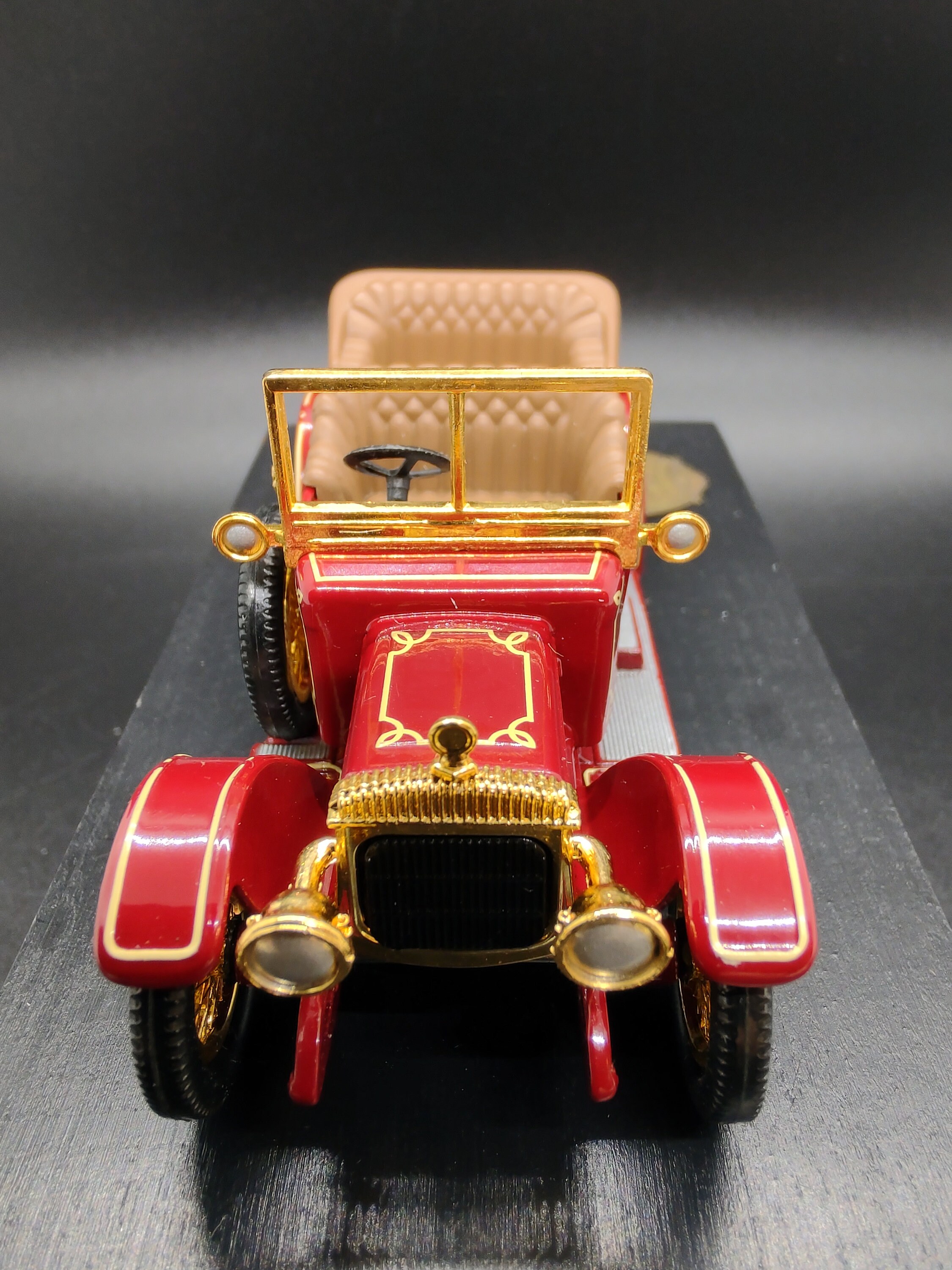Matchbox Models of Yesteryear 1911 Daimler Type A12, Excellent