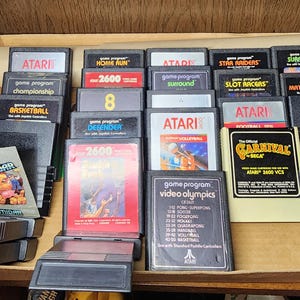Atari 2600ゲーム、お好きなものをお選びください！テスト済み、動作確認済みの26タイトル！ビンテージながら状態良好！