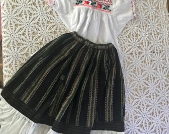 Mexican costume girl size. Mexican folkloric dress. Day of the Dead costume. La Catrina costumbre.