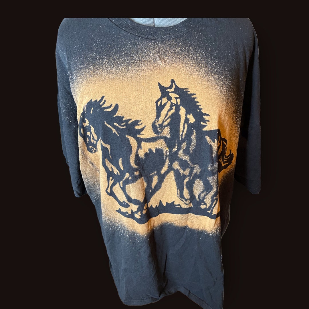 Horse???s Tshirt , Bleached Dyed Horse???s Beautiful Etsy