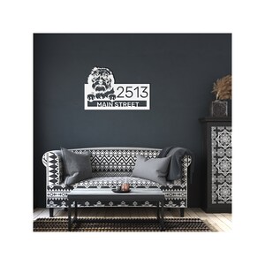 Signo de dirección personalizado de Shih Tzu - Signo de bienvenida personalizado del número de casa de metal de Shih Tzu, signo de calle de decoración al aire libre del perro Shih Tzu, regalo de Shih Tzu White