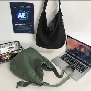 Canvas Messenger Bag, Large Capacity Traveling Bag, Unisex Shoulder Bag, Solid Color Crossbody Bag, College Tote Bag image 4