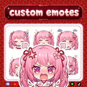 Puede incluir: Una hoja gráfica digital titulada custom emotes que presenta seis personajes estilo chibi con cabello rosa y accesorios de flores de cerezo. Los personajes muestran varias expresiones, incluyendo durmiendo, llorando y una cara de enojo.