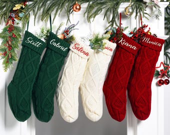 Gepersonaliseerde kerstsokken met naam, familiegebreide kousen, aangepaste geborduurde kerstsokken, kerstsok, kerstdecoratiecadeaus