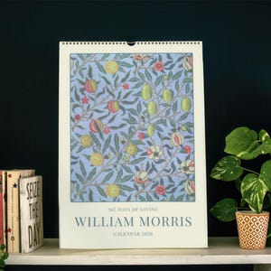 Calendario da parete "Melograno" di William Morris / Design floreale vintage Arts and Crafts, elegante decorazione da parete per la casa, idea regalo unica e personale