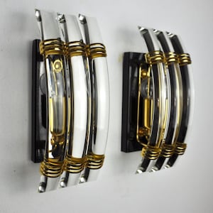 Pair of Venini sconce, Murano cut glass, Italy, 1970