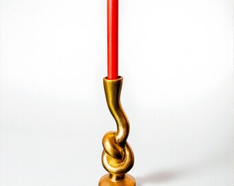 Knot candlestick, brutalist design, bronze, Italy, Circa 1970's
