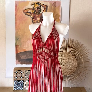 Red festival dress 2025