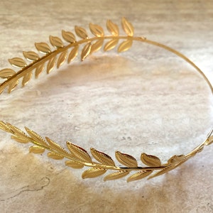 Couronne de feuille de déesse grecque, diadème romain de feuille d'olivier, bandeau grec de feuille d'olivier, bandeau de feuille d'olivier, casque de feuille d'or, couronne de halo de festival image 4