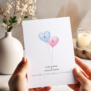 Zwillinge Baby Karte, Baby Karte, Zwilling Junge Mädchen, Willkommen auf der Welt, Glückwunsch neues Baby, personalisierte Baby Karte, Grußkarte