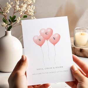 Tarjeta para trillizas, tarjeta para niña, trillizas, bienvenida al mundo, felicitaciones por el nacimiento del bebé, tarjeta personalizada para bebé