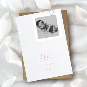 nieuwe fotokaart babymeisje, gepersonaliseerde babykaart, nieuwe aanwinst, welkom op de wereld, gefeliciteerd nieuwe baby, gepersonaliseerde babykaart