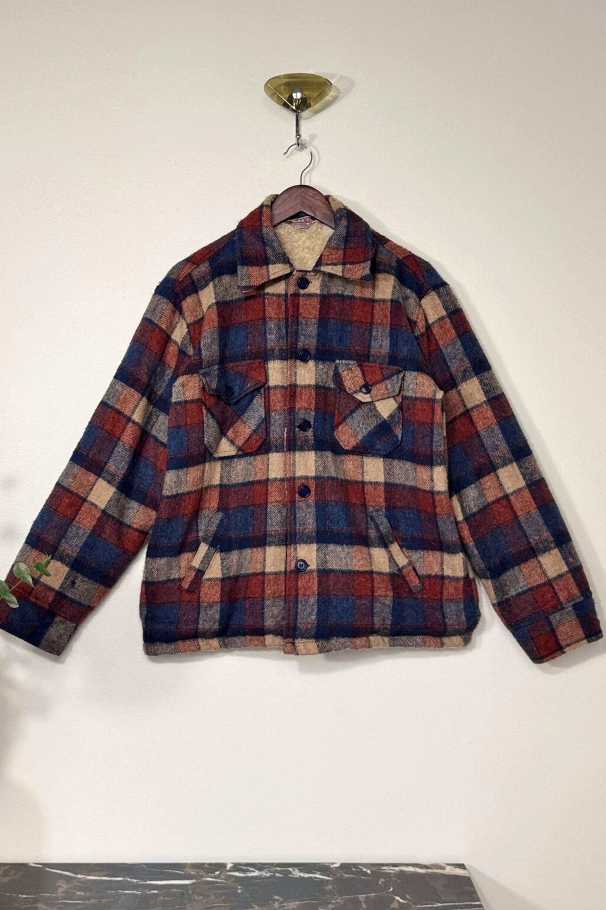 Veste à carreaux rouge France