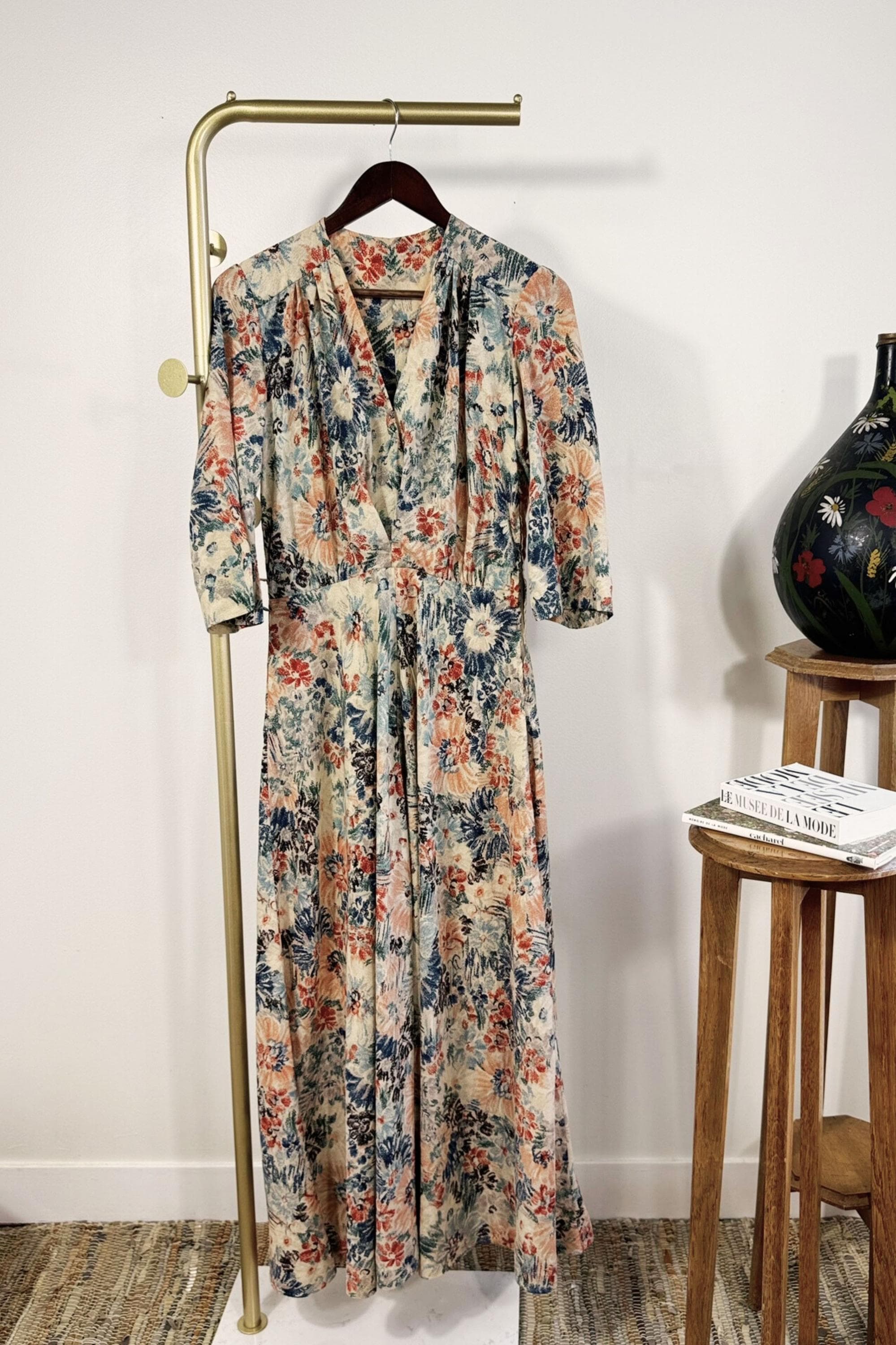 beige floral dress vintage Unique Vintage Beige Floral Print Garden Party Swing Dress