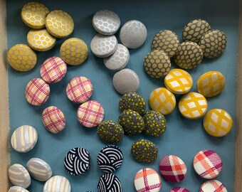 Fabric covered buttons 23 mm each 5 pieces