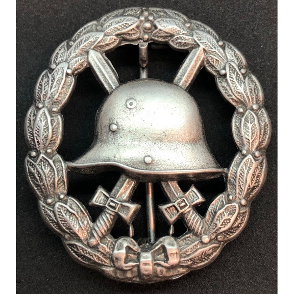 WW1 German wound silver badge