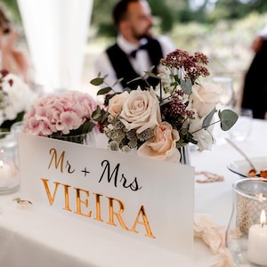 Cartello personalizzato Mr e Mrs, cartello da tavolo in acrilico 3D, centrotavola personalizzato Mr e Mrs Sweetheart in acrilico, decorazioni per matrimoni personalizzate