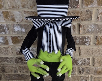 Frankenstein Wreath Attachment