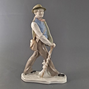 Vintage Carl Scheidig Grafenthal &#39;Walking Man&#39; Porcelain Sculpture, Mid Century, German Collectible Figurine, Art Deco, Excellent Condition