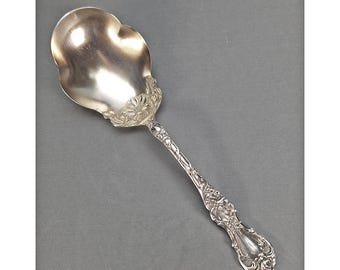 Cuchara para servir plateada de R. Wallace, estadounidense, c. 1900