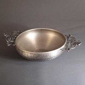 Vintage Pewter Bowl Måstad Norway 1970s Scandinavian Decor Ornate Nordic Handles Mid Century Hardened Pewter Collectible