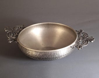 Vintage Askvoll Brug Støpt Tinn Small Handmade Pewter Tomling Bowl