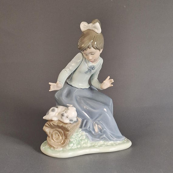NAO Lladro Porcelain Figurine, Girl With Puppy, Vintage Spanish
